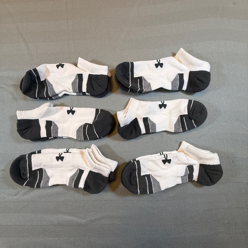 Under Armour Resistor 3.0 No Show Socks White Charcoal Grey 6 Pair Pack Large